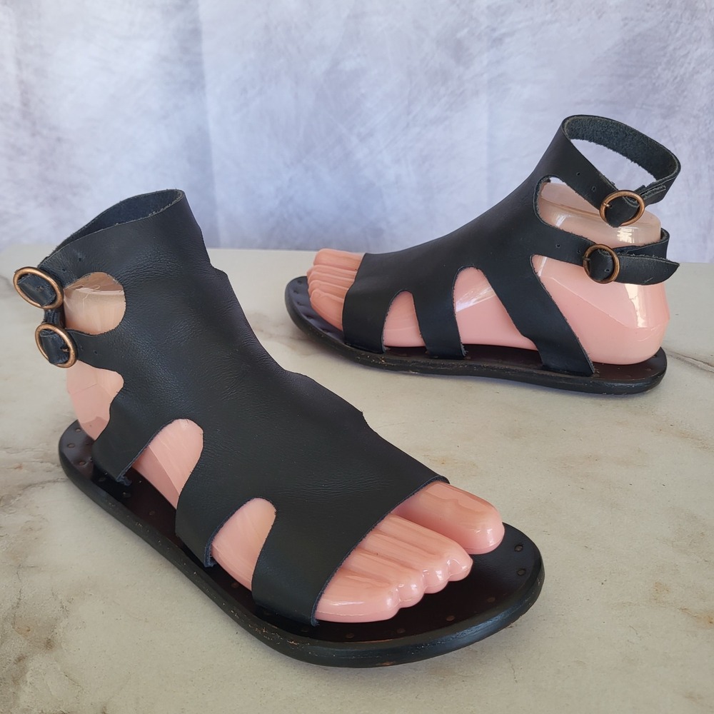 Beek Double Buckle Ankle Strap Leather Gladiator Sandals Size 6 Women's Black